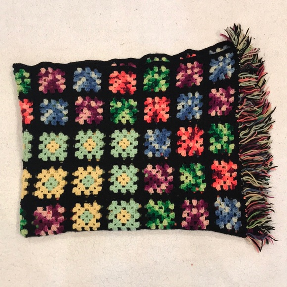 Vintage Other - Granny square crochet  afghan vintage cottagecore EUC cabincore grannycore